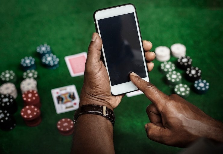hdpbet login mobile app interface showing Liga 1 markets and live-dealer options
