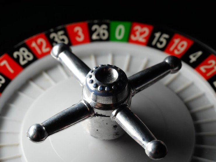 Live Mega Wheel studio with large spinning wheel and dealer